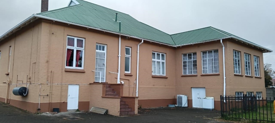 5 Bedroom Property for Sale in Navalsig Free State